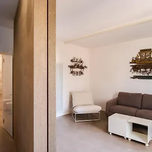 Apartment Aurea Tempio Di Apollo, Syracuse