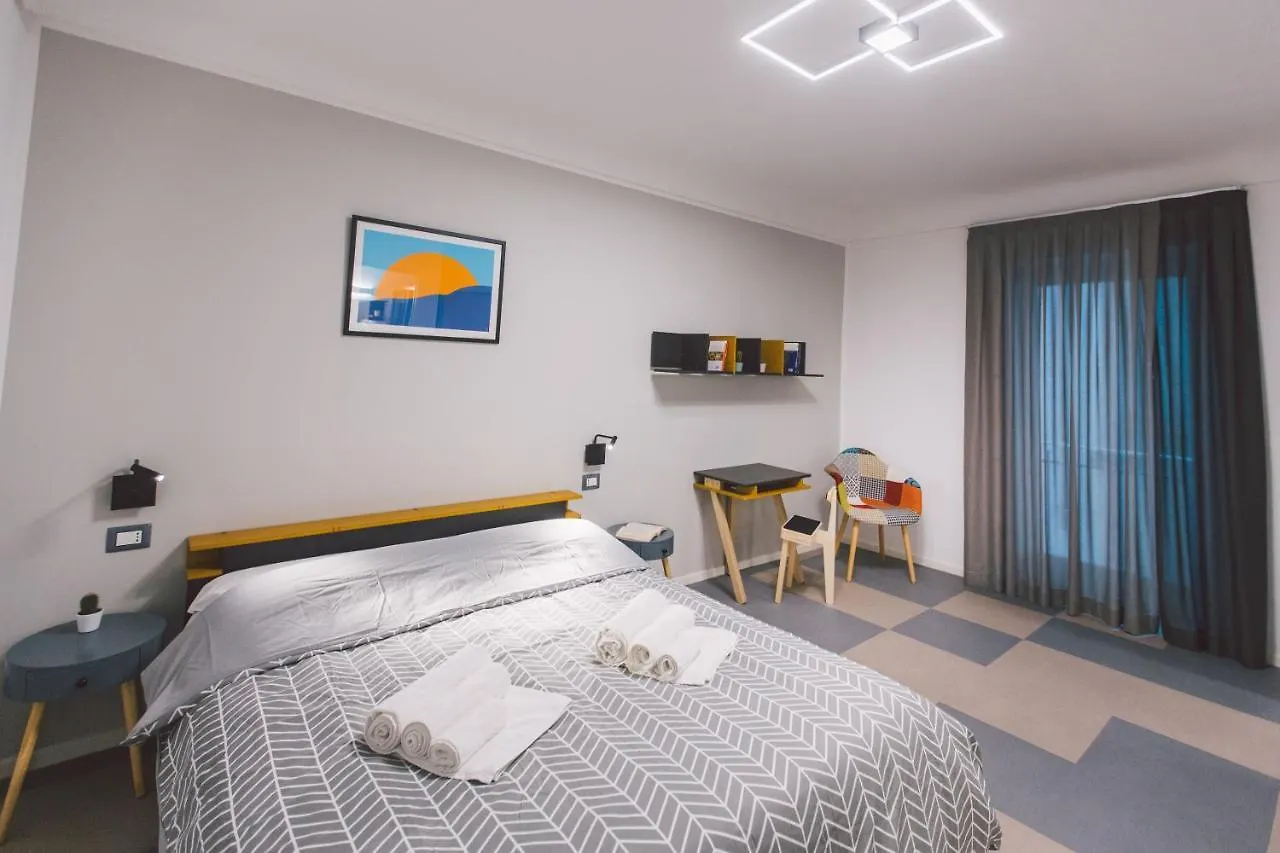 Double Bedroom Apartment Across Ortigia Syracuse